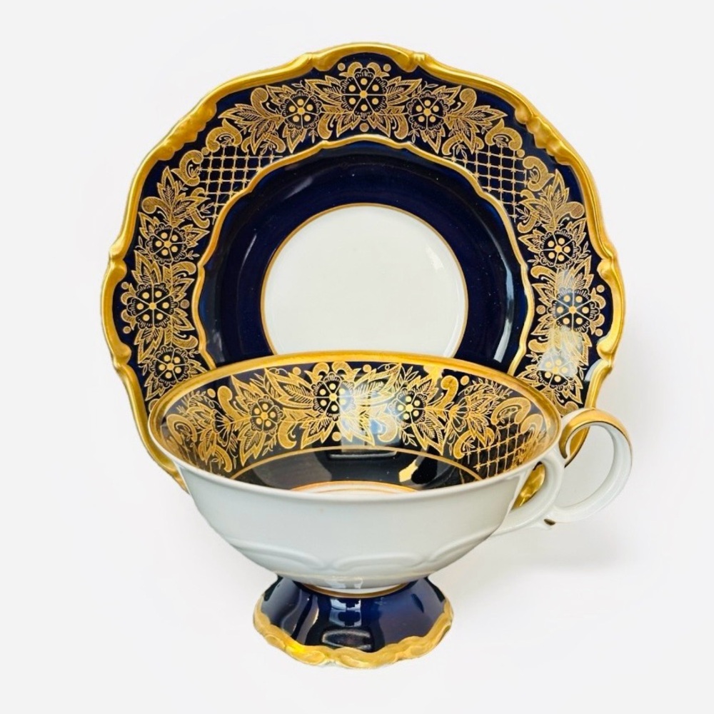 Weimar Germany Kobalt Dora Footed Teacup & Saucer Set 68051 Gold Flowers MINT